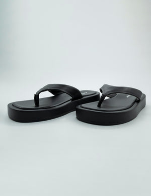 Surfs Up Black Flatform Flip Flop Sandals