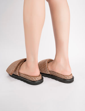 Sweeter Brown Padded Strap Sliders